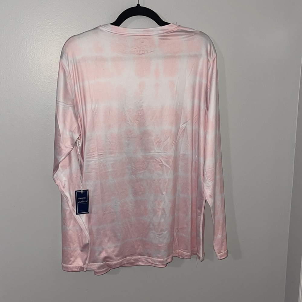 Simply Southern performance fishing shirt - Picture 2 of 3